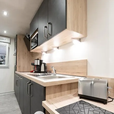 Le Saphir Apartment Eloyes